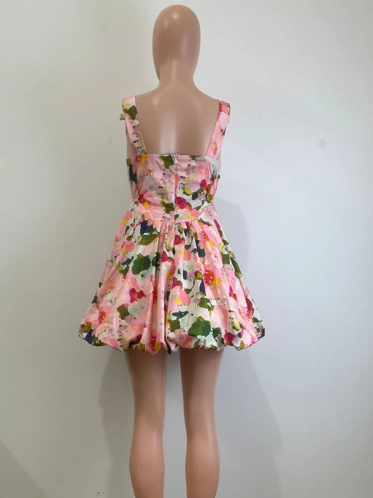 Beyprern Stylish U Neck Floral Bubble Hem Mini Dress Summer Sundress Chic Women's Sleeveless Flower Short Dress Vacation Outfits