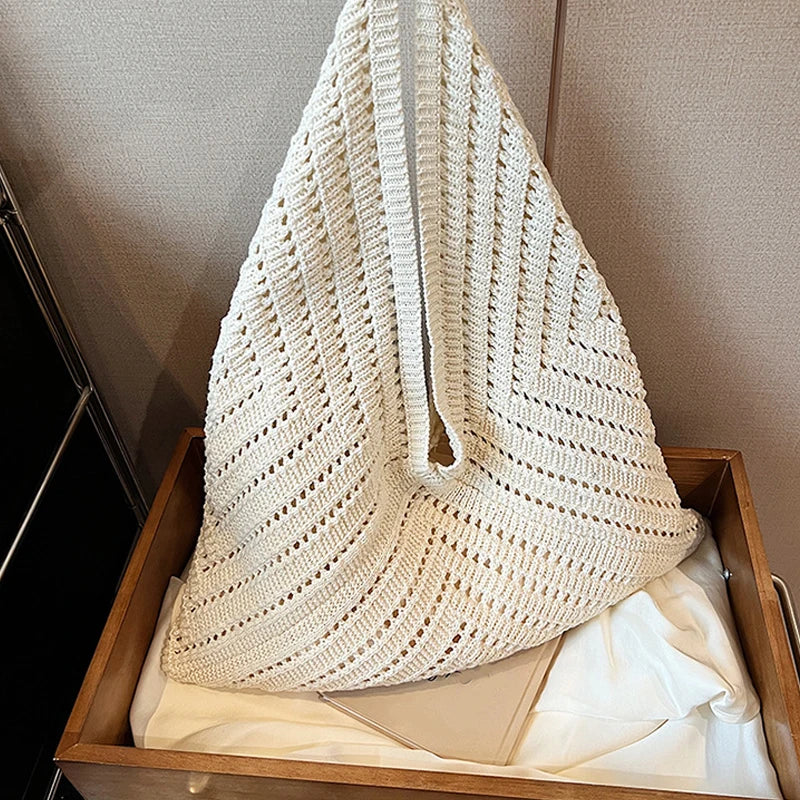 2024 Brand Women Tote Knitting Handbag Triangle Design Summer Woven Beach Bag Lightweight Elegant Portable Shoulder Purse