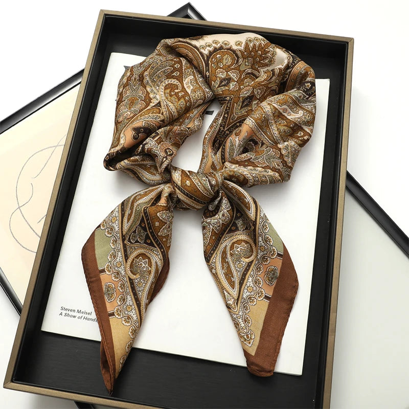 Luxury Popular 70X70CM Shawls Print Headcloth Four Seasons Sunscreen Small Fashion Letter Silk Scarves bandanna foulard
