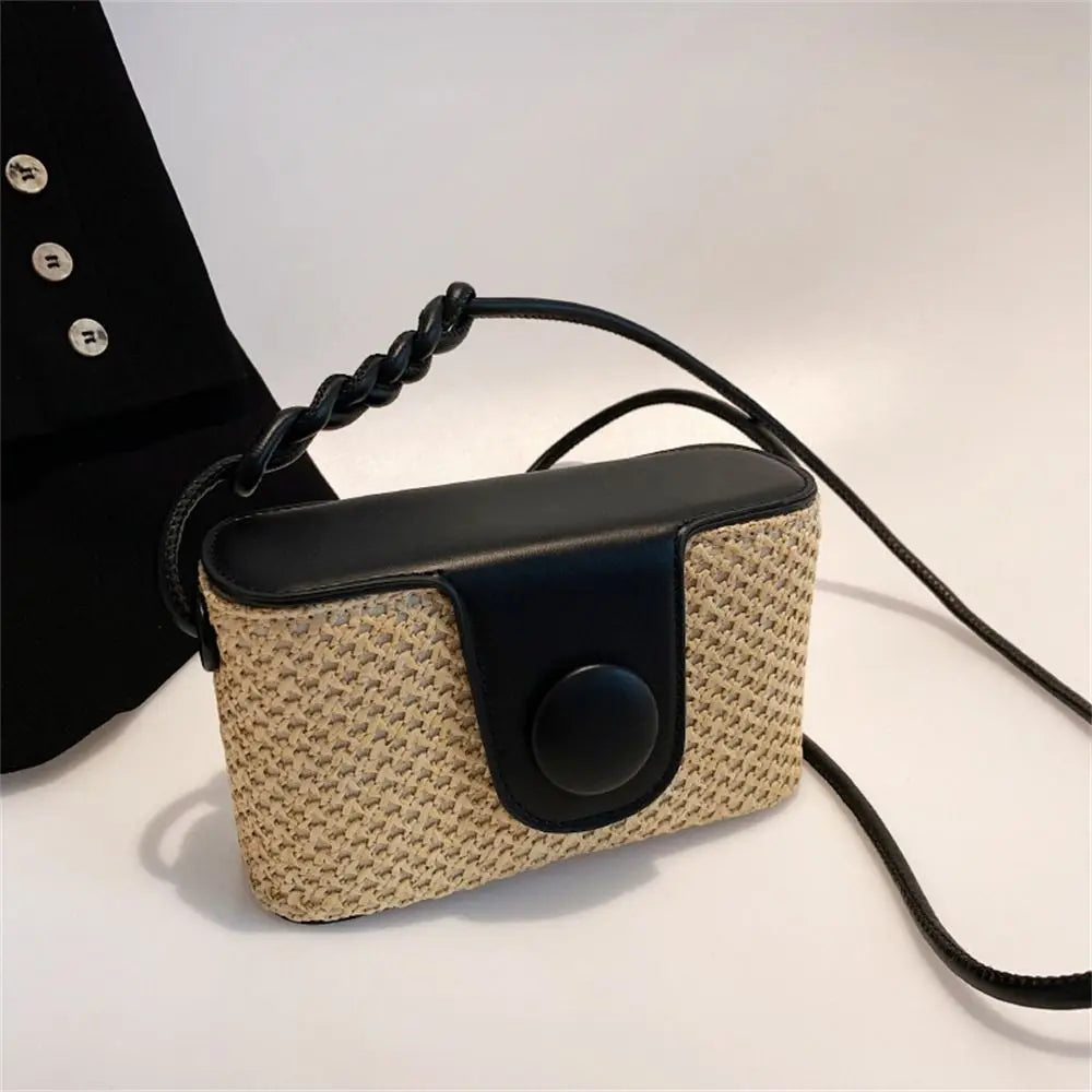 Cute Rattan Shoulder Bag Handmade Braid Bohemian Crossbody Bag Grass Woven Bag Vacation