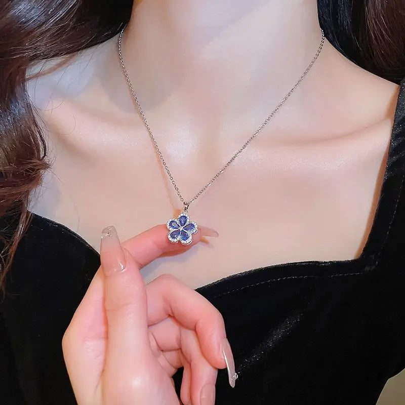 Color Ceramic Pearl Women's Necklace 2026 New Short Necklace Dopamine High Sense Clavicle Chain Design Temperament Accessories