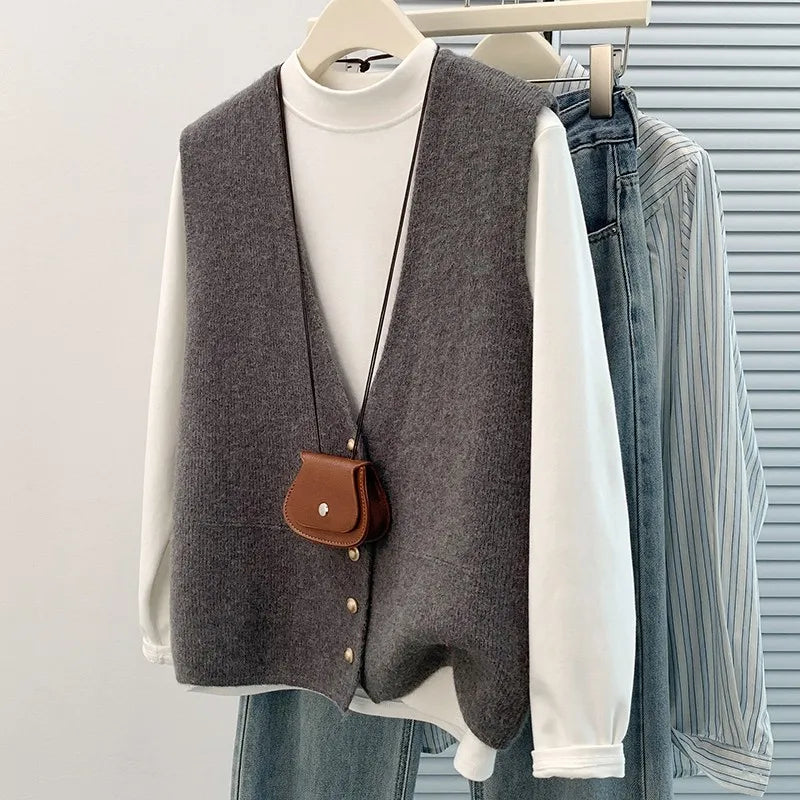 Fashionable Short Knitted V-Neck Vest Women's Autumn Winter Outerwear Sweater Cardigan Shoulder Pad Layering Vest