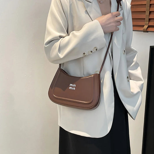 New high-end texture and versatile commuting crescent bag, popular in summer 2025, stylish single shoulder crossbody bag