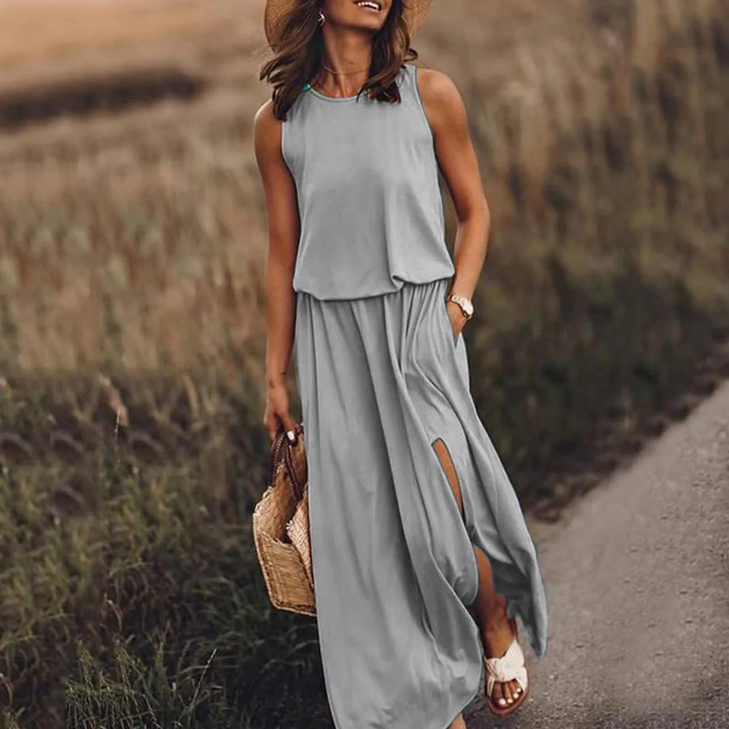 Women's Summer Sleeveless Maxi Dresses 2026 New Arrival Solid Color Casual Long Dress with Side Slit Dress for Ladies ﻿
