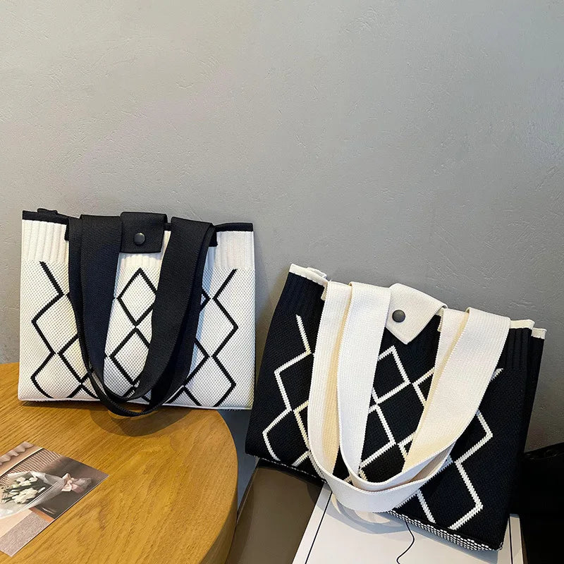 New Fashion Shoulder Bag Large Capacity Women Bags Handheld Versatile Knittted Corchet Shoulder Tote Bags