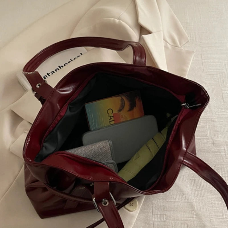 Large Capacity Women's Shoulder Bag Tote Commuter Bag Simple Vintage Cross-Border New Style Bag Versatile Sensation 2025