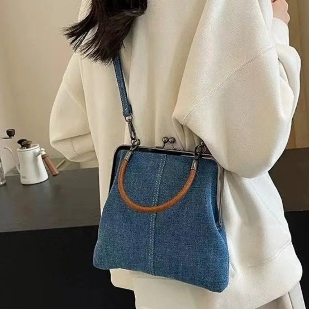 Durable PU Leather Crossbody Bag Versatile Large Capacity Handbag Casual Messenger Bags Women