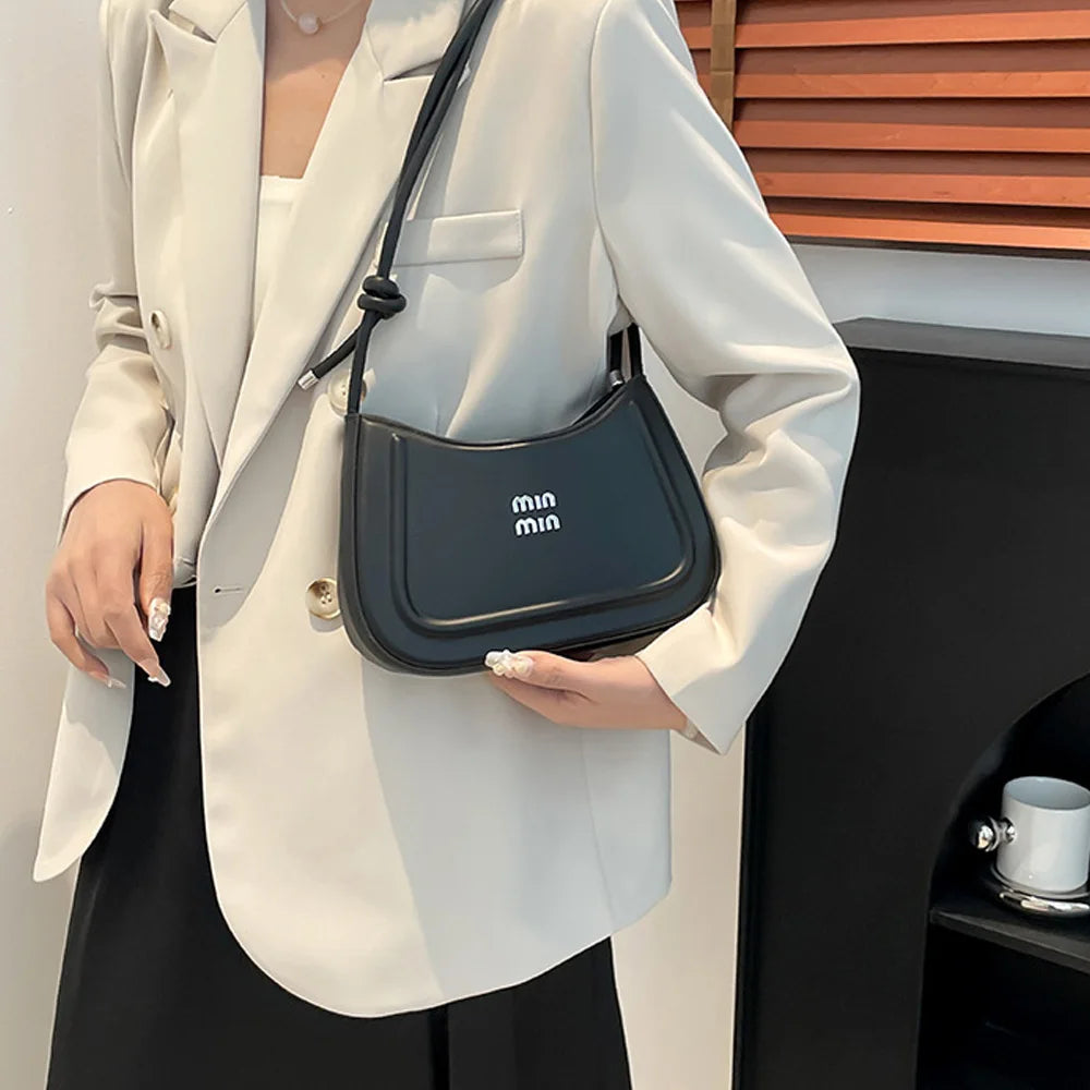 New high-end texture and versatile commuting crescent bag, popular in summer 2025, stylish single shoulder crossbody bag