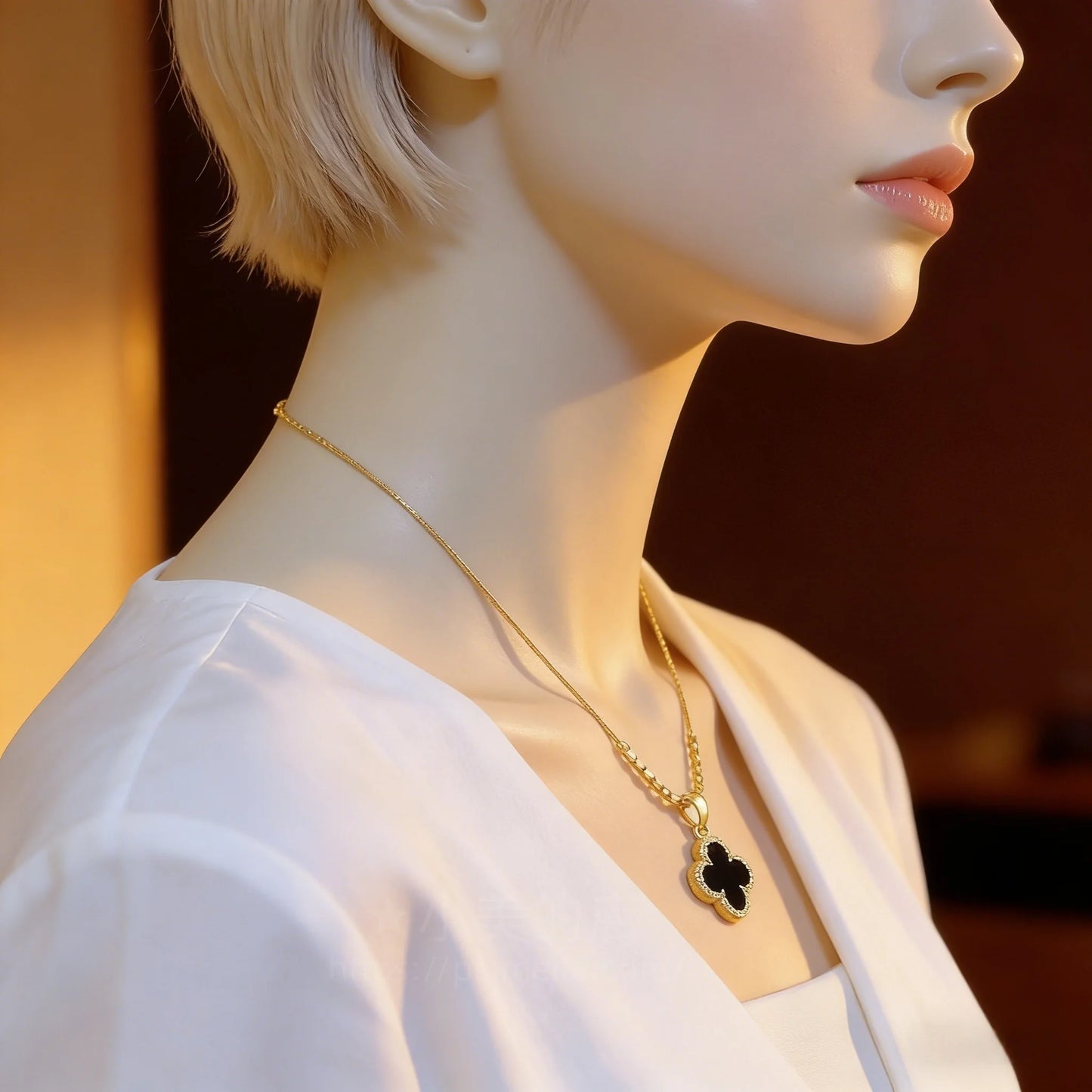Elegant Clover Charm Pendant