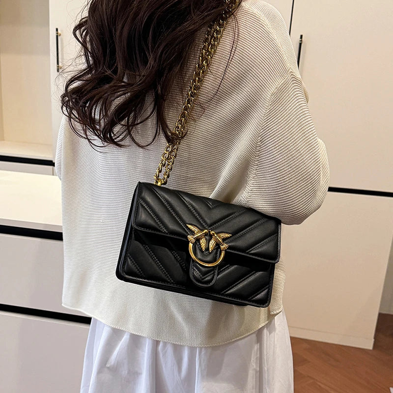 ce sac à main moderne en toile pour femme est robuste, équipé de bandes d'épaule réglables, idéal pour transporter
