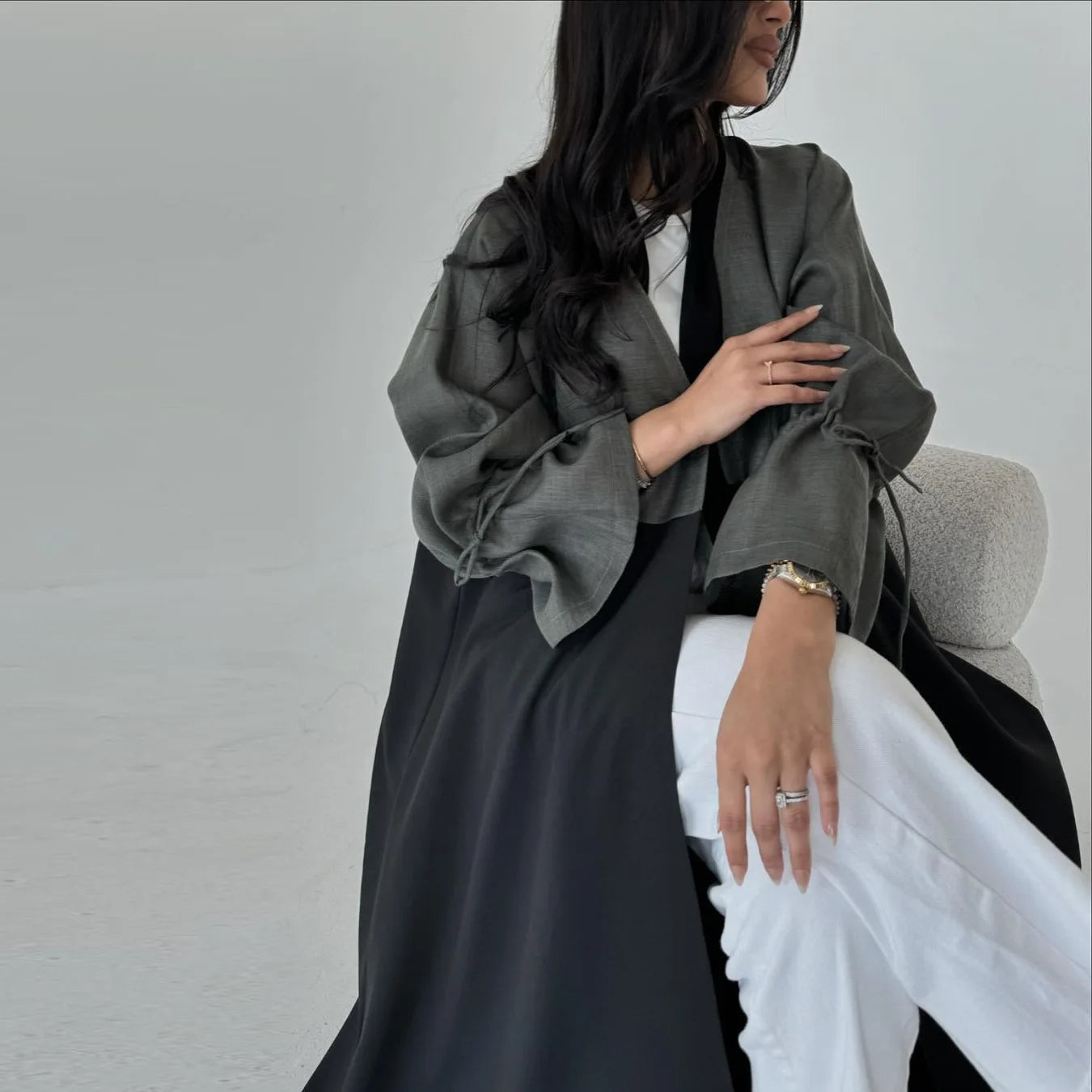 Fashionable Spliced Muslim Abaya with Corduroy Sleeve Opening High Density Ice Silk Dubai Turkey Robe for Middle East Muslims