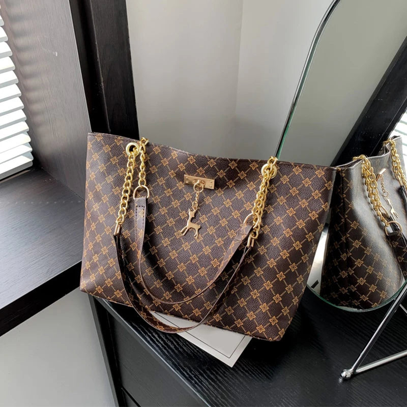 New Presbyopia Women Bag With Hanging Accessories Shoulder Bag