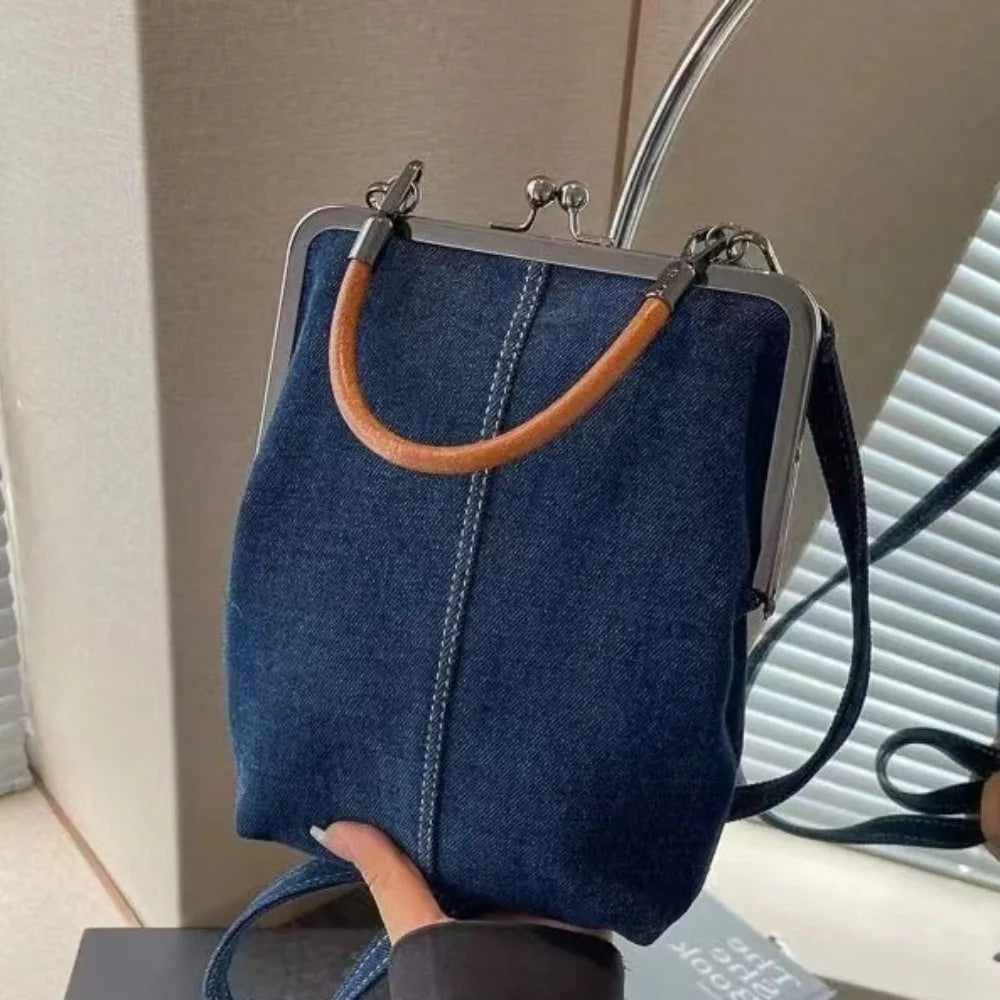 Durable PU Leather Crossbody Bag Versatile Large Capacity Handbag Casual Messenger Bags Women