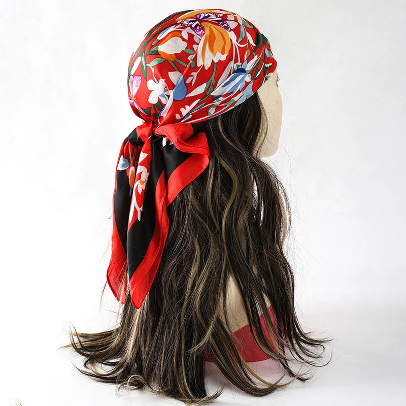 Luxury Popular 70X70CM Shawls Print Headcloth Four Seasons Sunscreen Small Fashion Letter Silk Scarves bandanna foulard