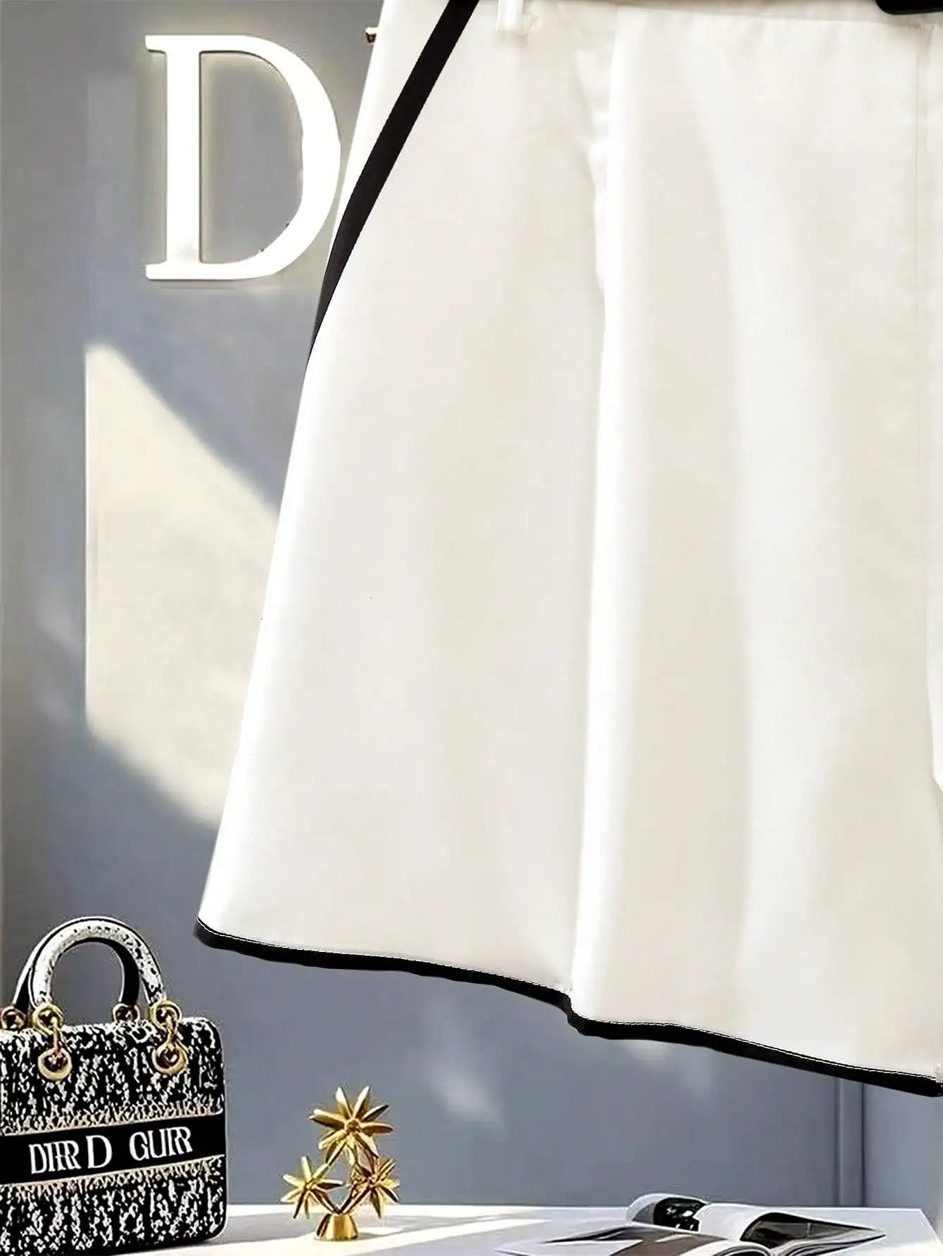 White Black Piped Shorts High Waist Square Buckle