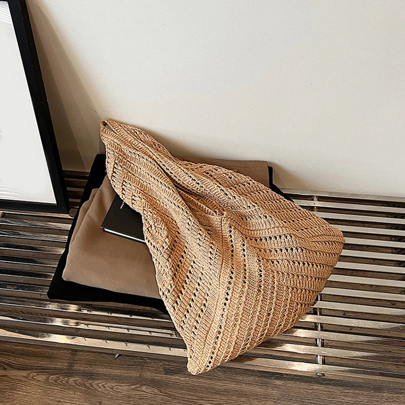 2024 Brand Women Tote Knitting Handbag Triangle Design Summer Woven Beach Bag Lightweight Elegant Portable Shoulder Purse