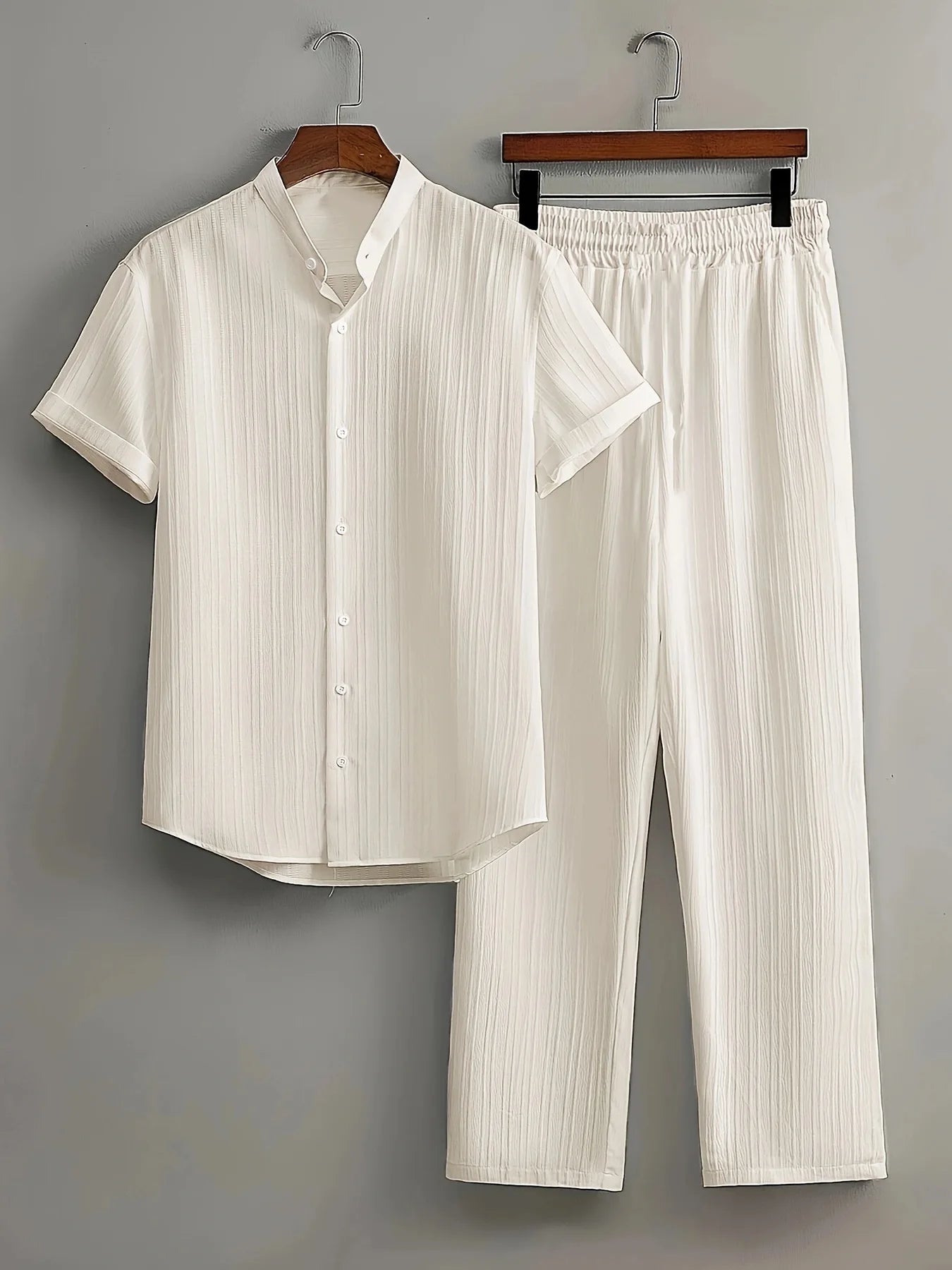 Men's Summer White Suit Outdoor Travel Suit Solid Color Vertical Strip Lapel Short-sleeved Shirt Drawstring Pants Two-piece Set