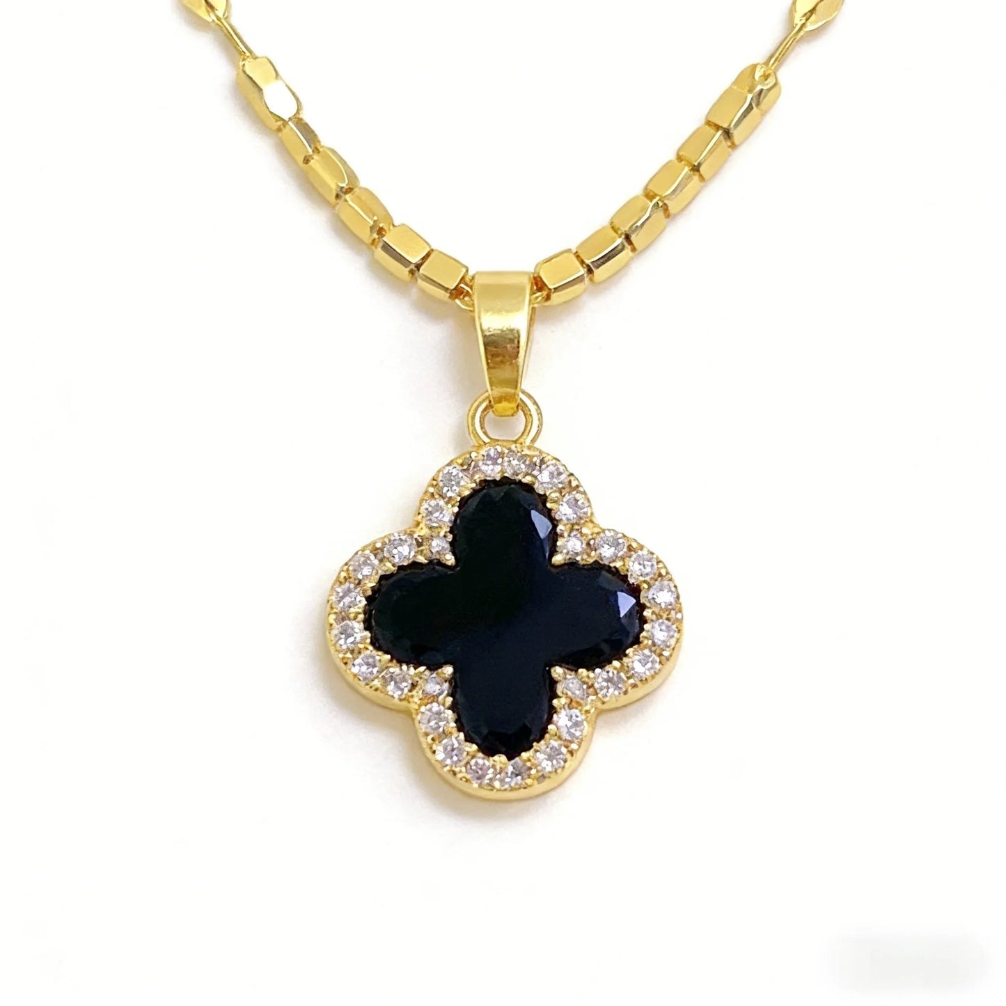 Elegant Clover Charm Pendant