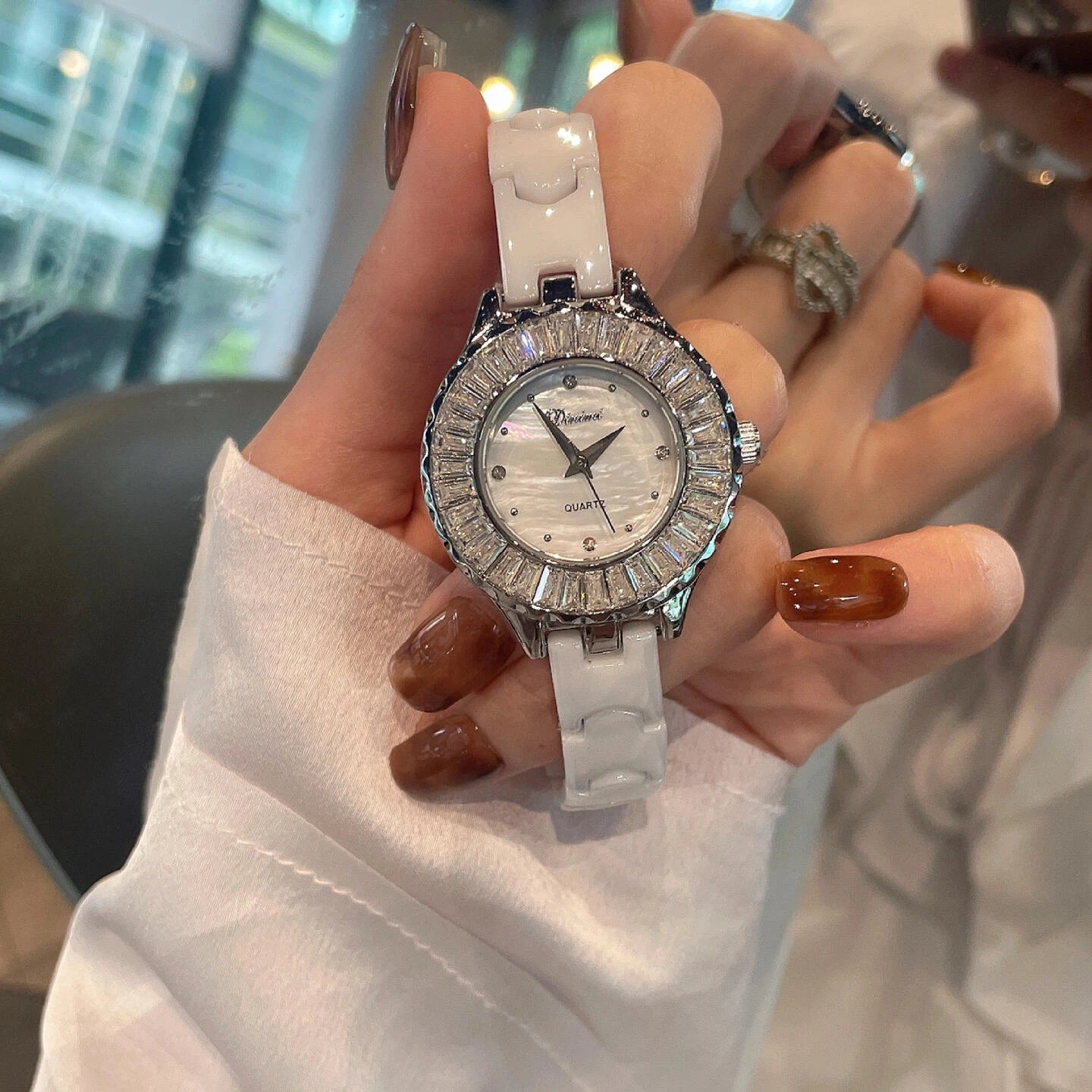 Luxury Fashion Full-Diamond Women’s Watch 2026 New Casual Chic Ceramic-Strap Ladies’ Timepiece Elegant Party Watch for Women