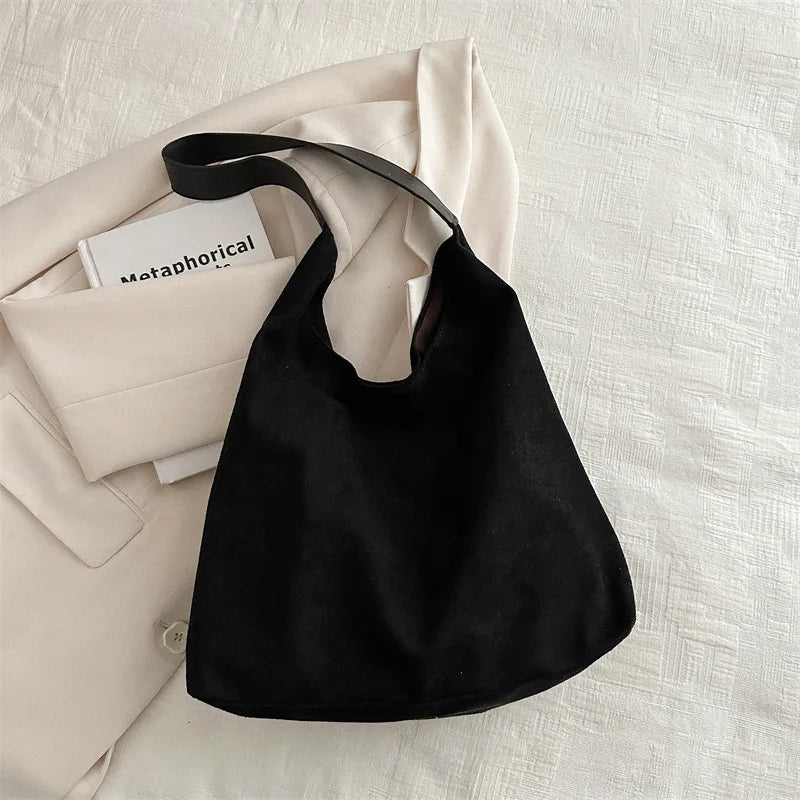 Large Capacity Student Tote Bag Women's 2025 New Fashion Simple Casual Underarm Bag Canvas Street Trend Magnetic Buckle Handbag