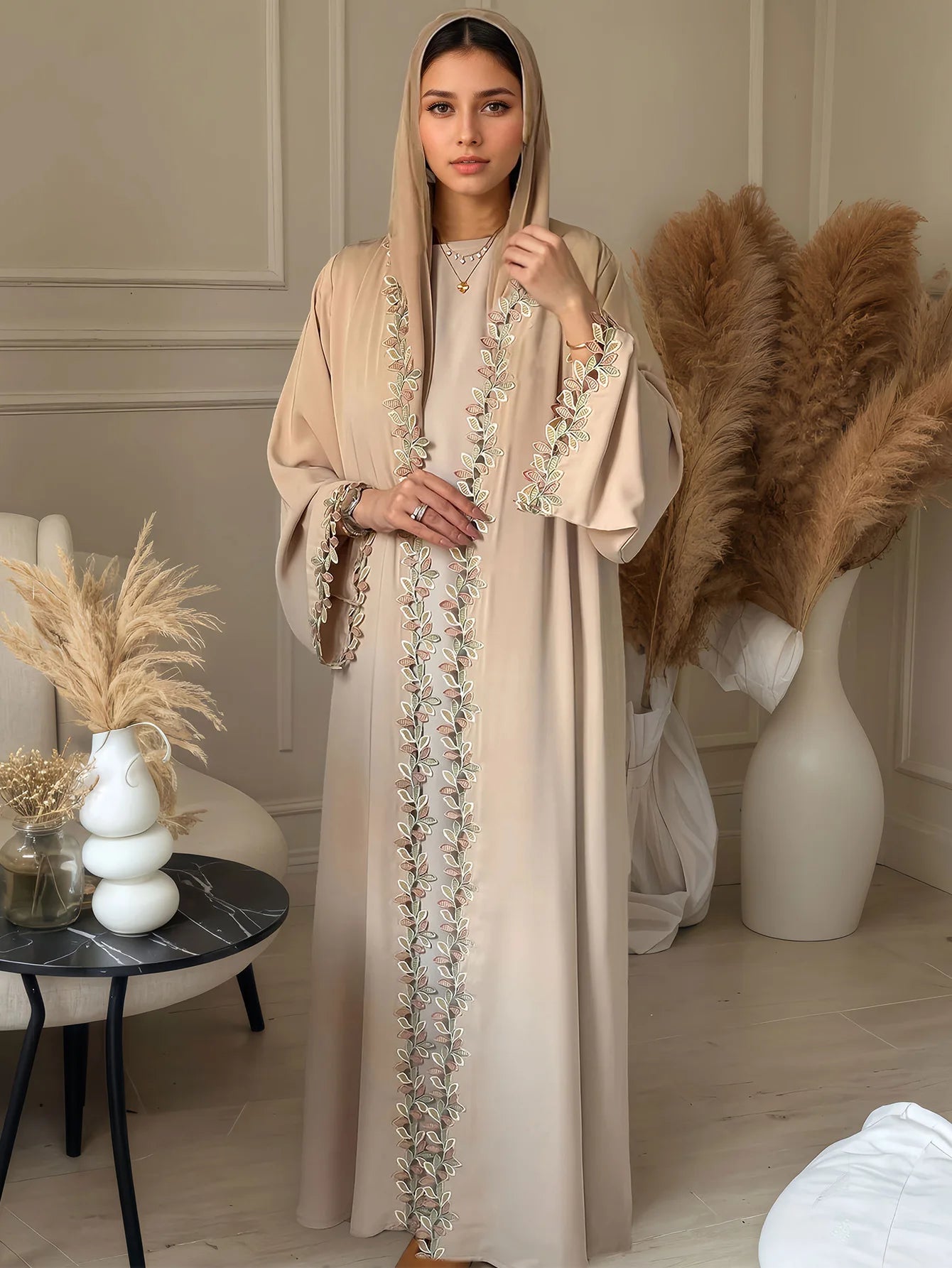 Lace Kaftan Elegant Maxi Evening Kaftan Muslim Modest Resort Kaftan Embroidered Fashionable Robe Jalabiya For Women Summer