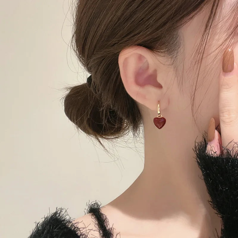 Romantic Pink Heart Shape Drop Earrings for Women Minimalist Gold Color Geometry Hoop Earrings Girl Temperament Party Jewelry