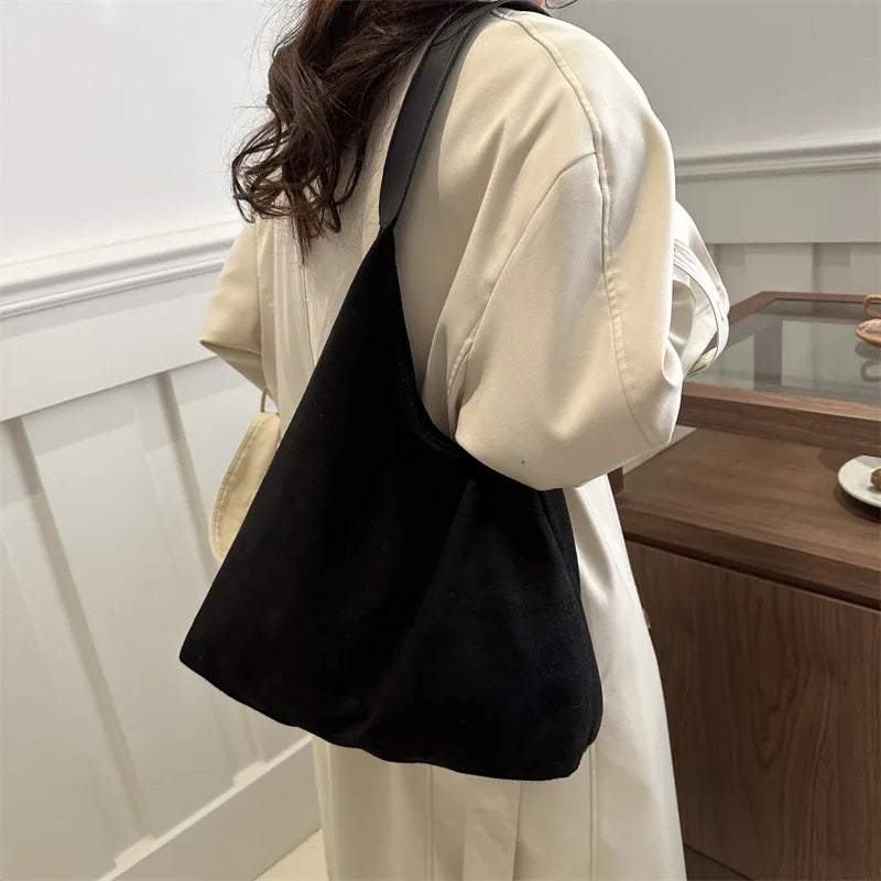 Large Capacity Student Tote Bag Women's 2025 New Fashion Simple Casual Underarm Bag Canvas Street Trend Magnetic Buckle Handbag