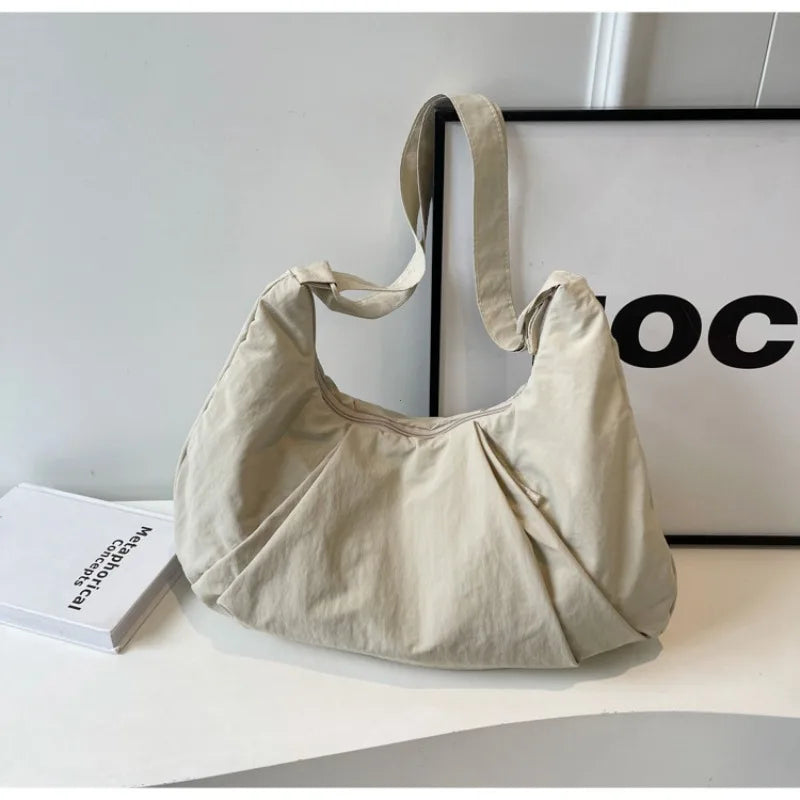 Korean Style Nylon Shoulder Bag Tote Bag Large Capacity Casual Dumpling Bag Solid Color Fold Oxford Cloth Girls Сумка Женская