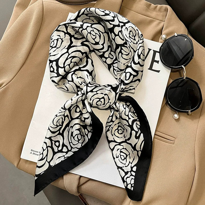 Luxury Popular 70X70CM Shawls Print Headcloth Four Seasons Sunscreen Small Fashion Letter Silk Scarves bandanna foulard