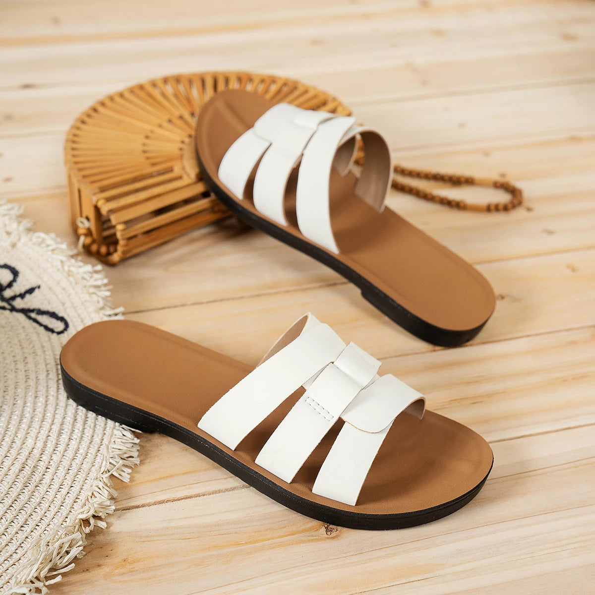Fashionable Versatile Indoor Outdoor Slip-On Slippers Comfortable Wear-Resistant Polyurethane Soft Bottom Ladies Beach Sandals