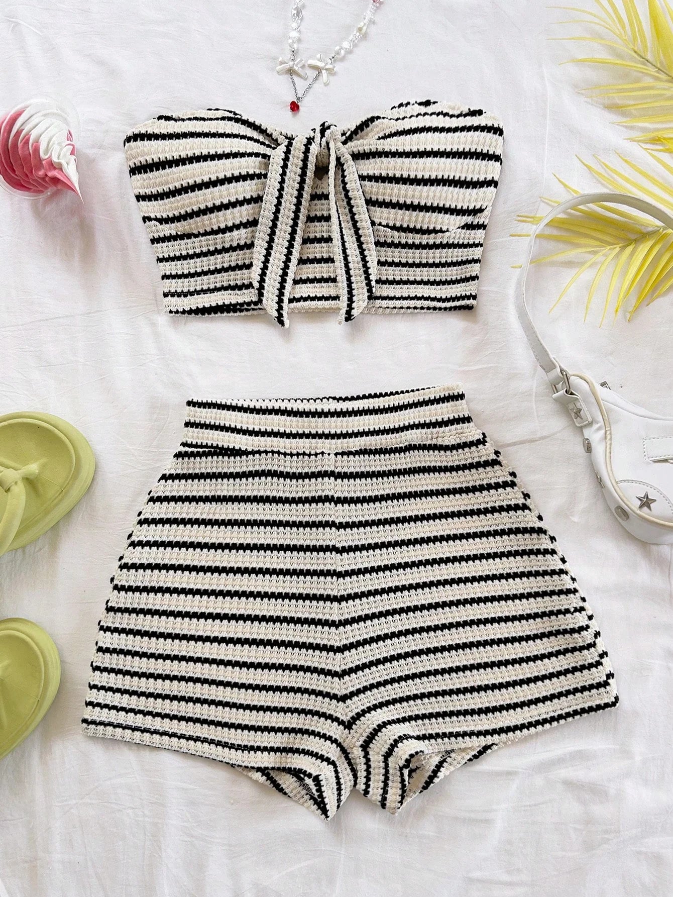 Women's Elegant 2-Piece Fashion Striped Set with Butterfly Detail Top and High-Waisted Shorts, Perfect for Holiday, Date, Aftern