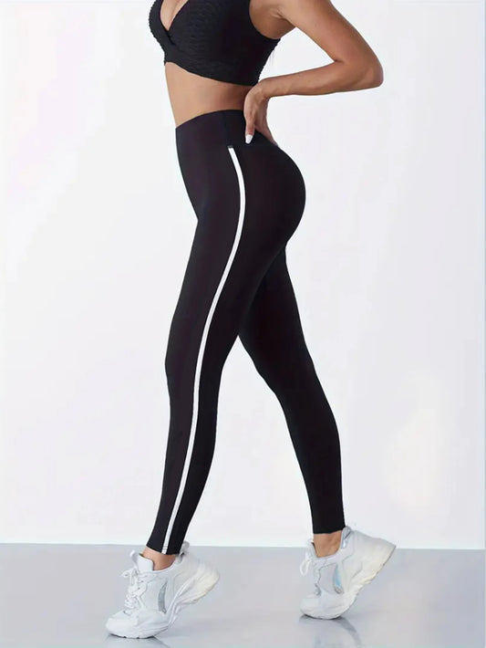 The ice silk thin leggings are suitable for women to wear outside They are quick-drying high-waisted versatile striped tigh