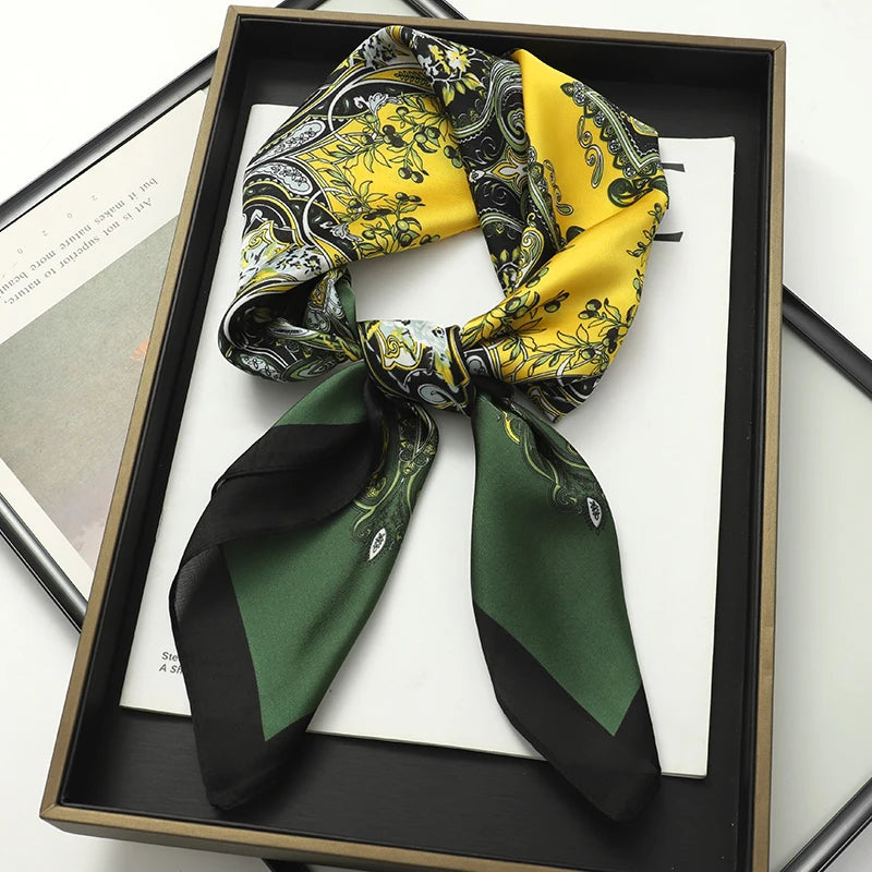 Luxury Popular 70X70CM Shawls Print Headcloth Four Seasons Sunscreen Small Fashion Letter Silk Scarves bandanna foulard
