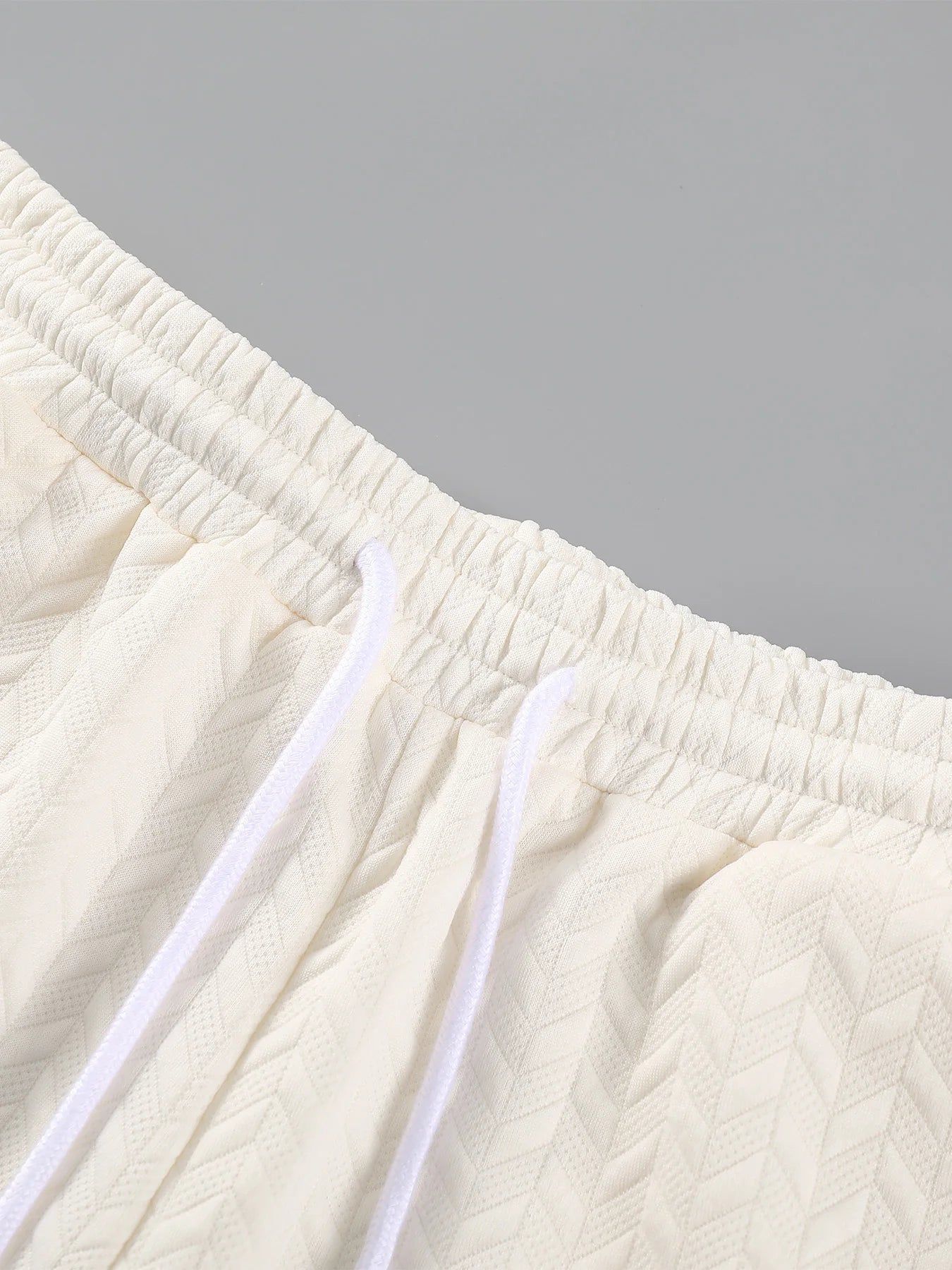 Men's Minimal Textured Set, Solid Color Jacquard Polo Shirt & Matching Shorts for Smart Casual Wear
