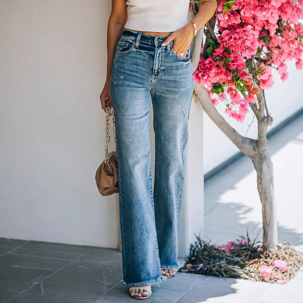 Euro-American Style Fashion Raw Hem Distressed Denim Jeans 2026 Spring New Arrivals Women's Stretch Slim Fit Straight Leg Jeans