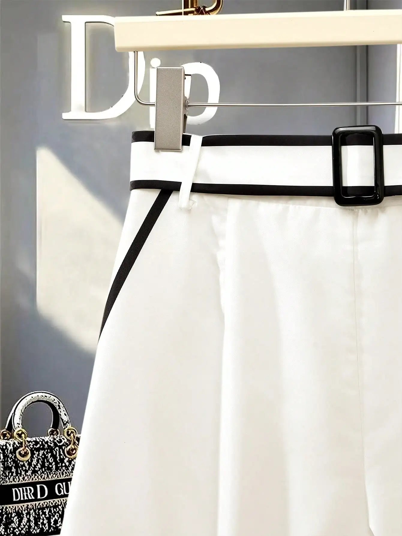 White Black Piped Shorts High Waist Square Buckle