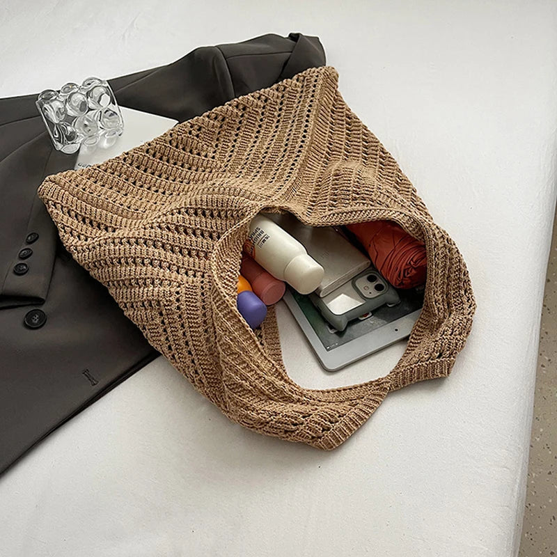 2024 Brand Women Tote Knitting Handbag Triangle Design Summer Woven Beach Bag Lightweight Elegant Portable Shoulder Purse
