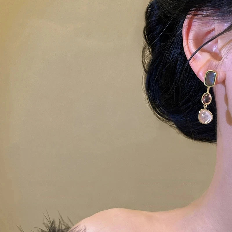 Asymmetric Colorful Resin Earrings for Women Retro Contrast Geometric Dangle Earrings  High Quality Wholesale